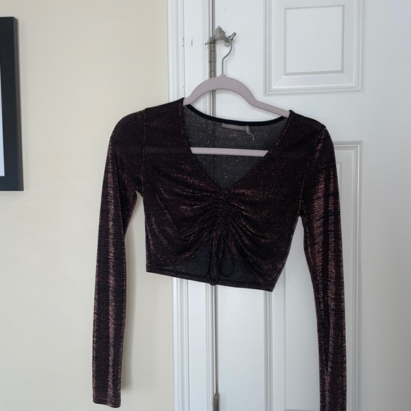Shimmery Ruched Crop Top - Picture 2 of 6